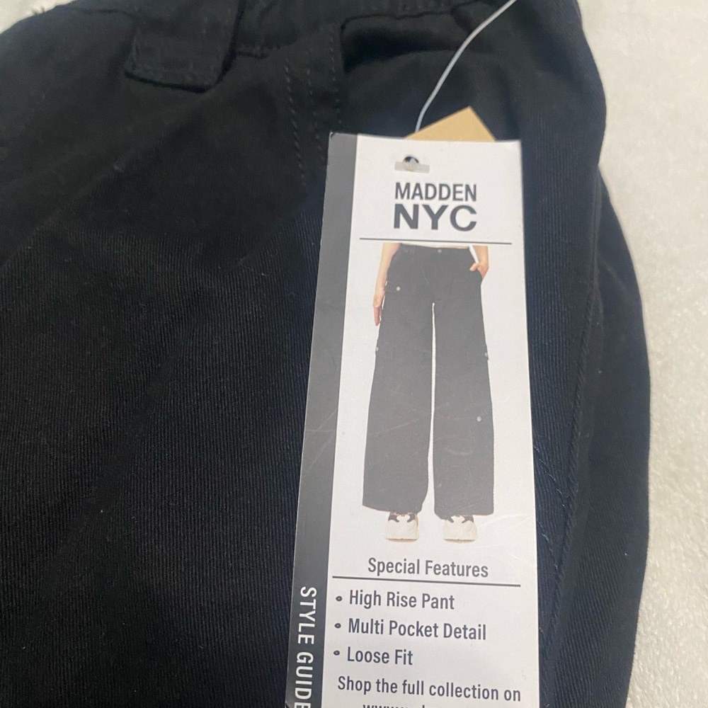 Madden NYC Women's Black Wide Leg Pants